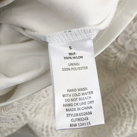 ELODIE Ivory Lace Cap Sleeve Short Romper Small - Picture 7 of 8